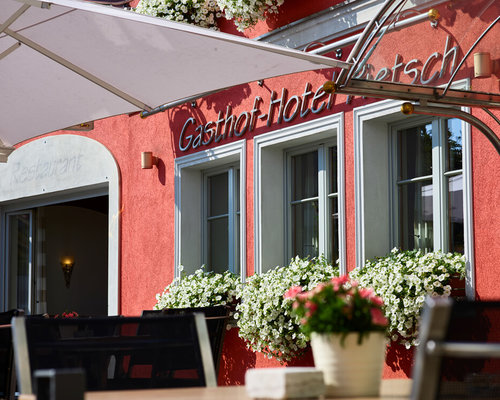 Gasthof-Hotel Pietsch Biergarten bei schönem Wetter geöffnet